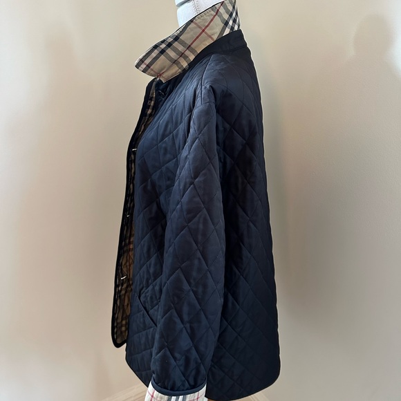 Burberry Black Quilted Jacket size Large - Picture 5 of 9